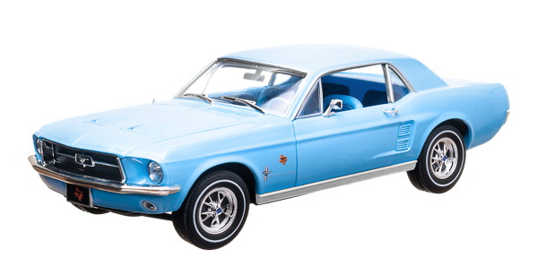 1:18 1967 Ford Mustang Coupe 