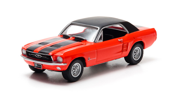 Aspen Red with Black Stripes & Black Vinyl Roof